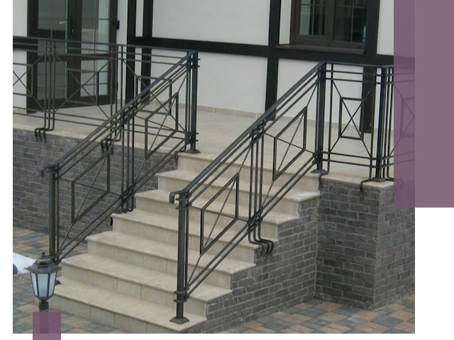 Перила для крыльца в Донском — монтаж, изготовление и установка