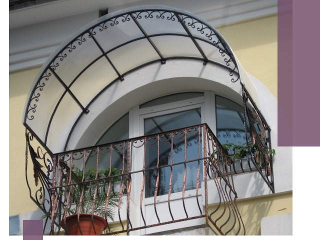 Козырьки над балконом в Донском — изготовление и монтаж